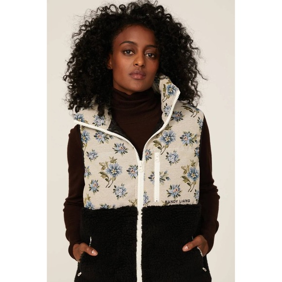 Sandy Liang Dove Faux Shearling Vest Floral Sherpa Fleece Black Beige Sz S - Picture 3 of 13